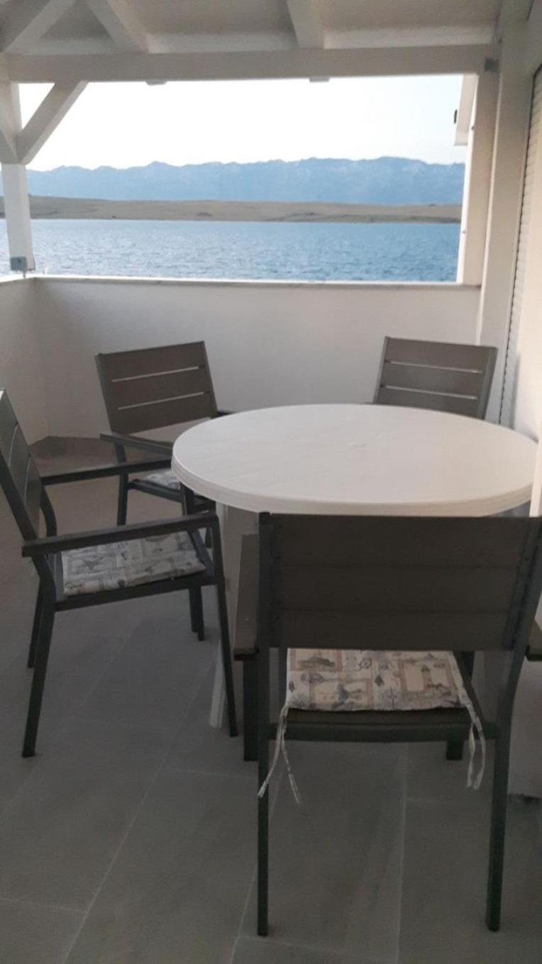 Apartments Rising Sun Vir Luaran gambar